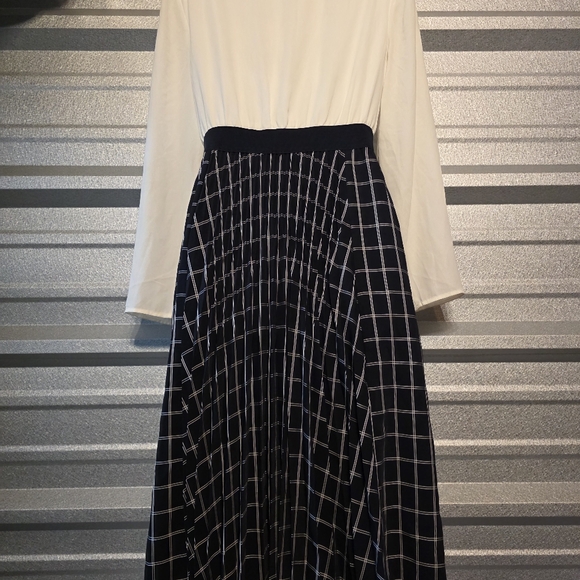 Ted Baker London White and Black Grid Midi Dress - Picture 3 of 5